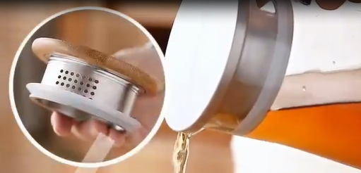 Pichet à eau avec couvercle